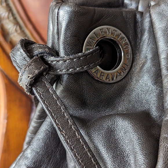 💥RARE‼️💯VALENTINO SEQUIN GLAM CHAIN TOTE - Picture 16 of 16